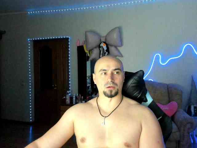 -Ziesh- Live Webcam on BongaCams