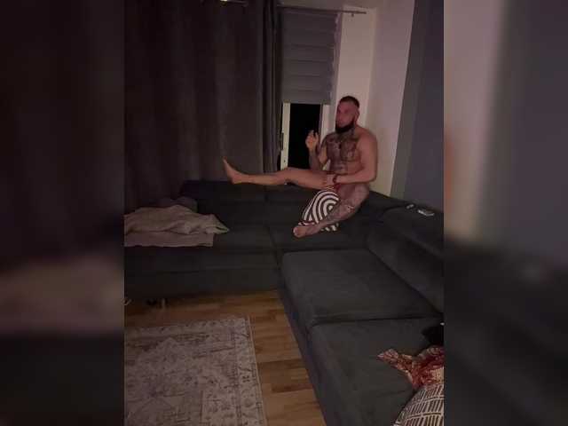 4fame4funy's BongaCams show and profile