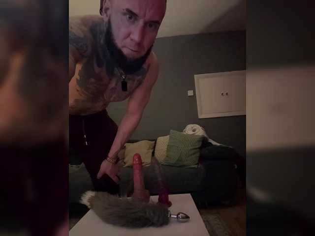 4fame4funy's BongaCams show and profile