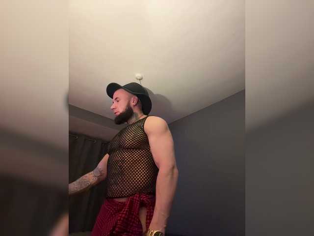 4fame4funy's BongaCams show and profile