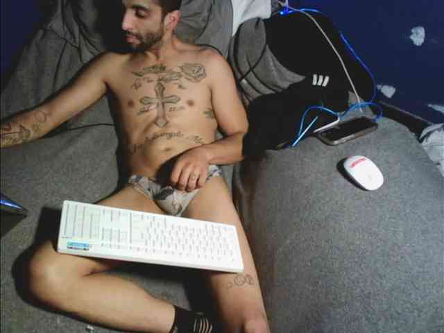 JimmyZDick92 JimmyZDick92