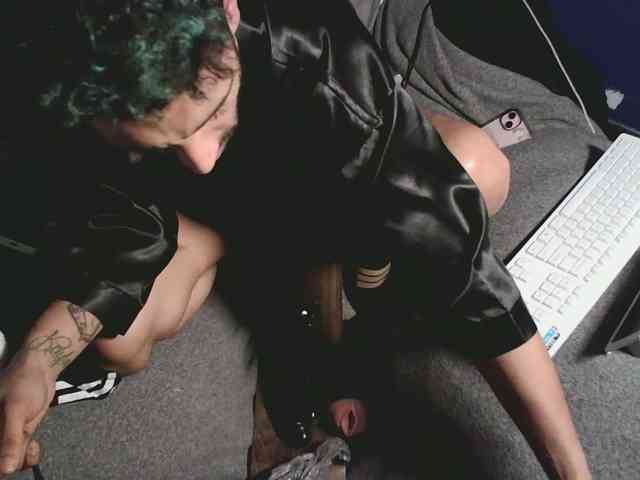 JimmyZDick92 JimmyZDick92