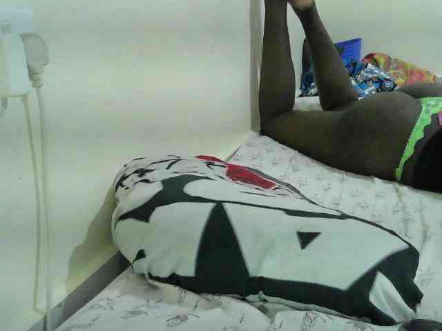 Sexy-Nikita webcam