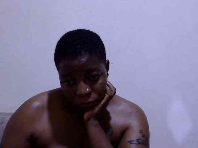 Cute-adiyaa webcam