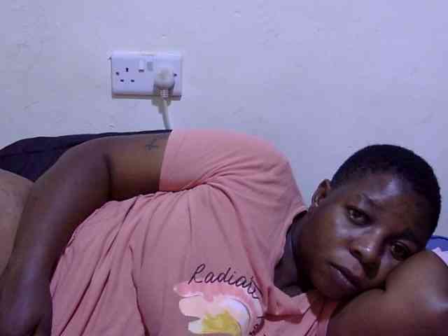 Cute-adiyaa webcam