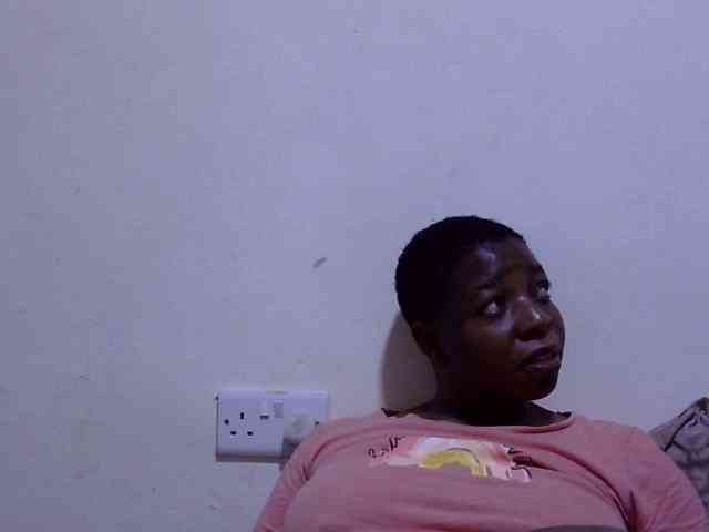 Cute-adiyaa webcam