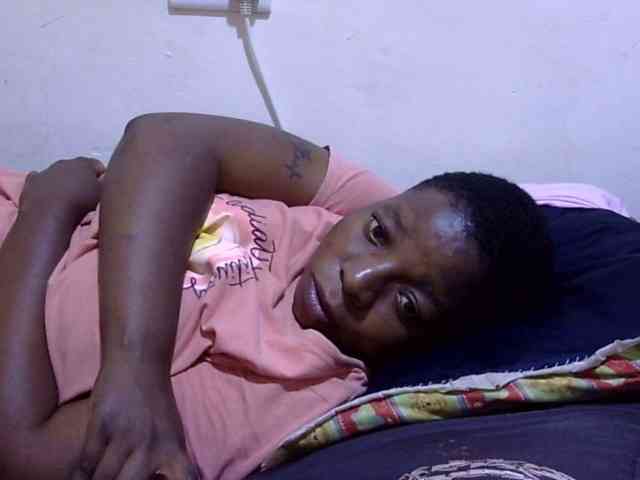 Cute-adiyaa webcam