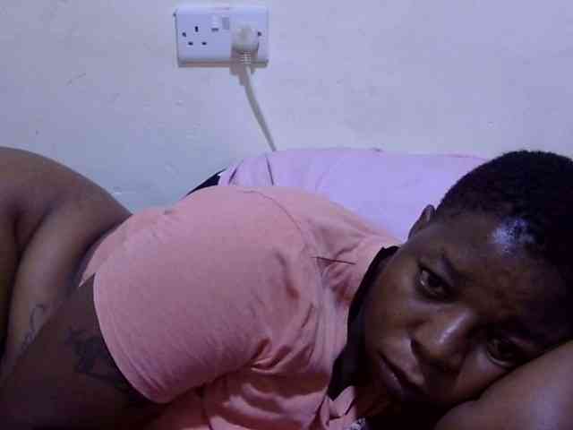 Cute-adiyaa webcam