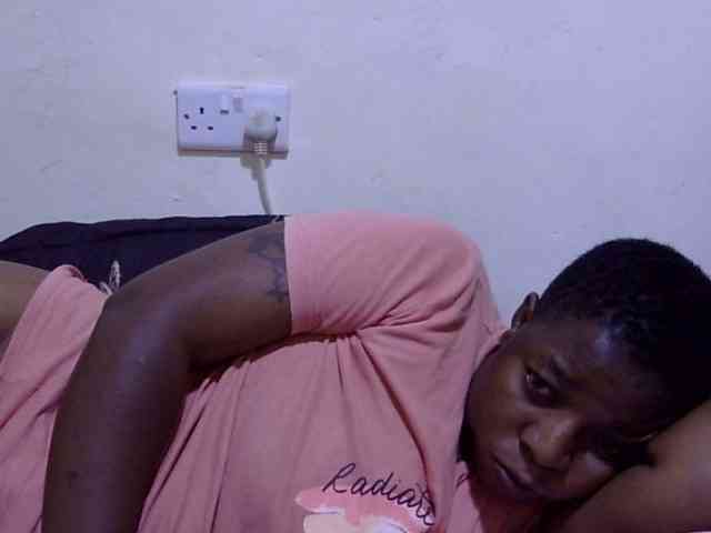 Cute-adiyaa webcam