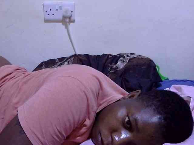 Cute-adiyaa webcam