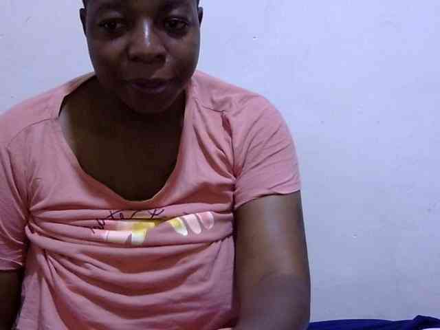 Cute-adiyaa webcam