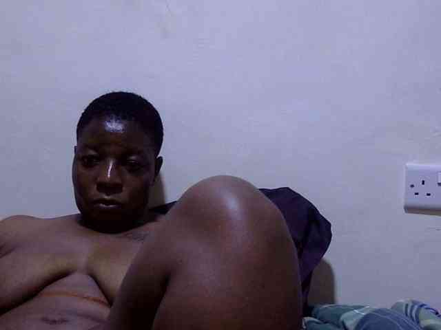 Cute-adiyaa webcam