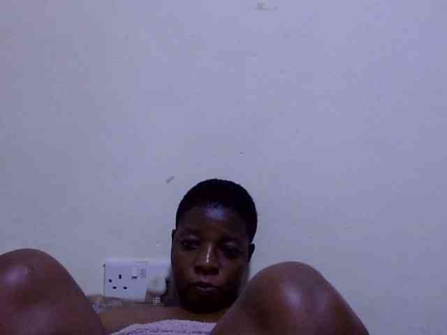 Cute-adiyaa webcam