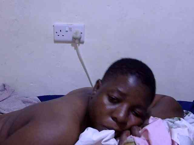 Cute-adiyaa webcam