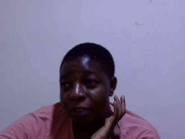 Cute-adiyaa webcam