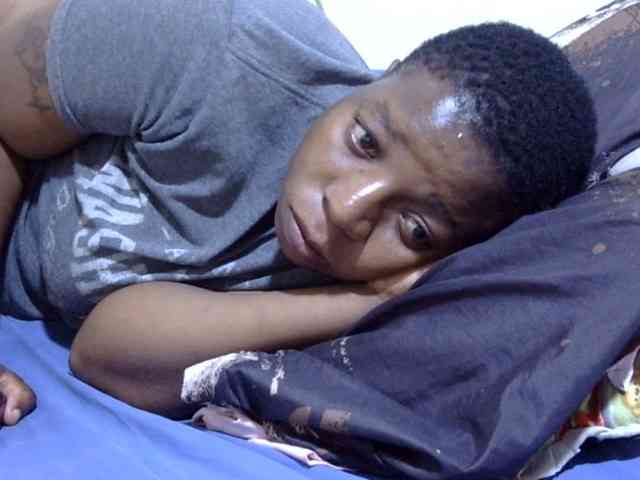 Cute-adiyaa webcam
