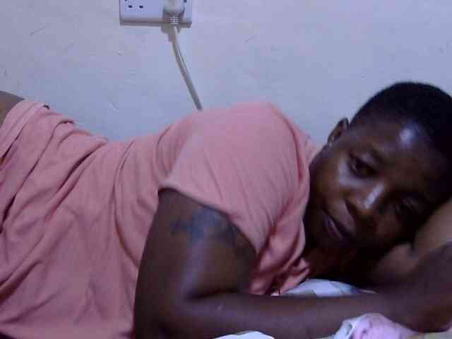 Cute-adiyaa webcam