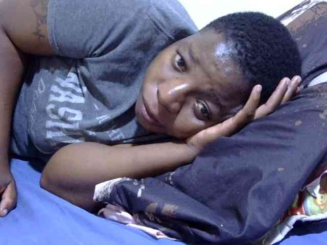 Cute-adiyaa webcam