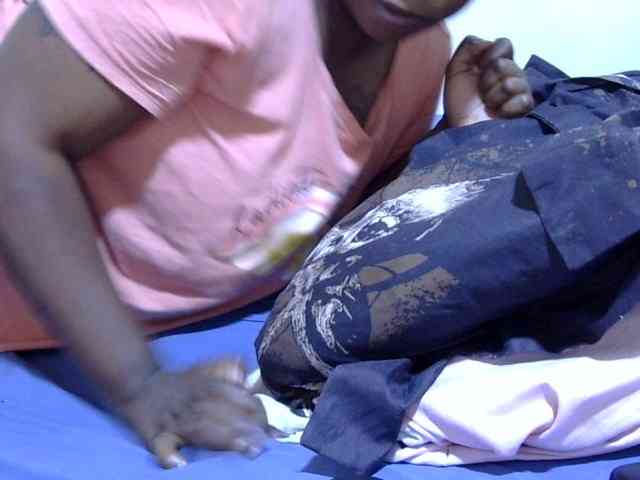 Cute-adiyaa webcam