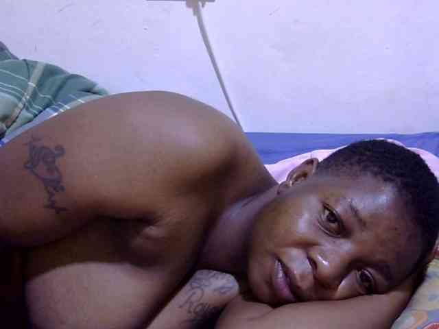 Cute-adiyaa webcam