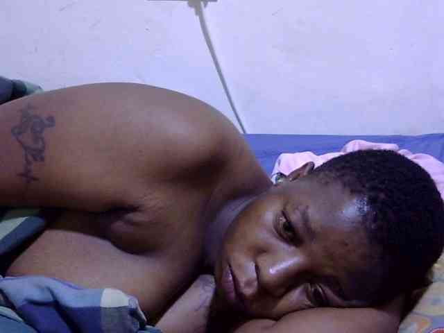 Cute-adiyaa webcam