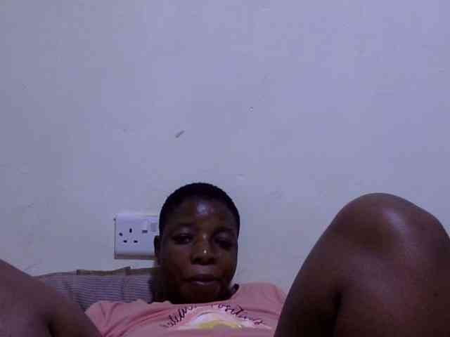 Cute-adiyaa webcam