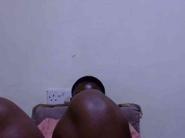 Cute-adiyaa webcam