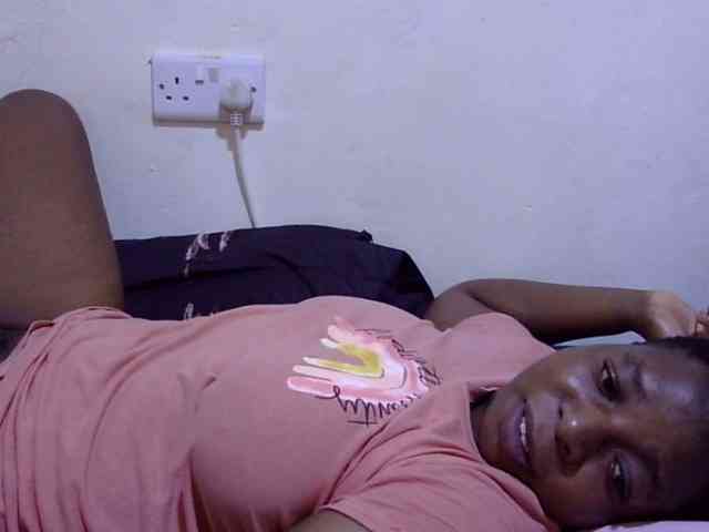 Cute-adiyaa webcam