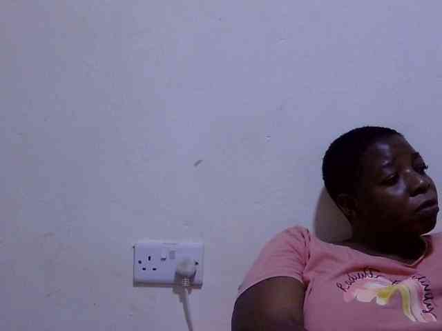 Cute-adiyaa webcam