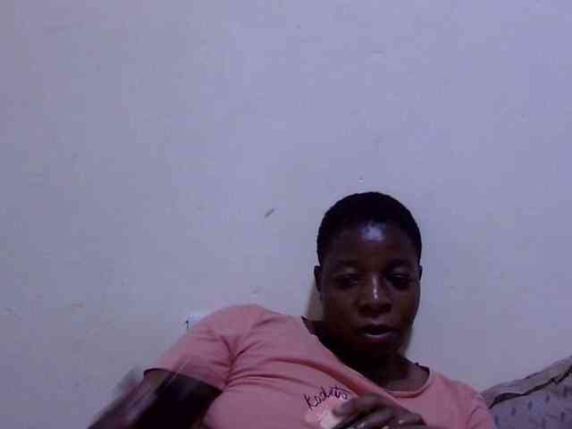 Cute-adiyaa webcam
