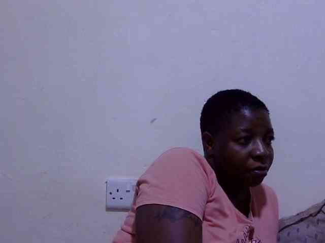 Cute-adiyaa webcam