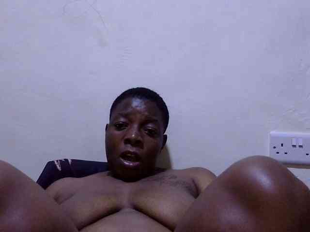 Cute-adiyaa webcam