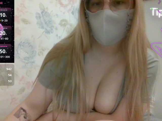 Lilithaa's BongaCams show and profile