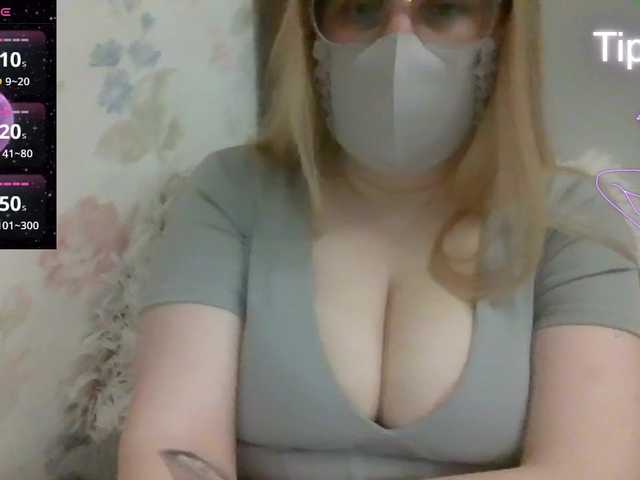 Lilithaa's BongaCams show and profile