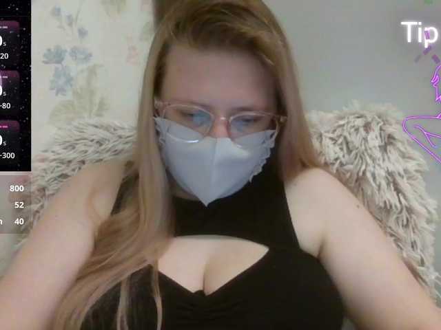 Lilithaa's BongaCams show and profile