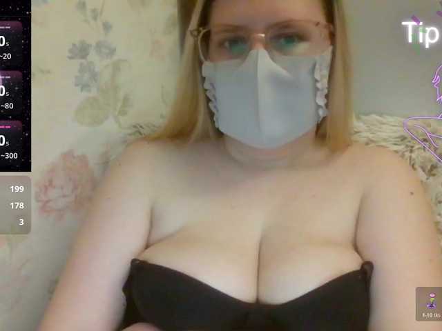 Lilithaa's BongaCams show and profile