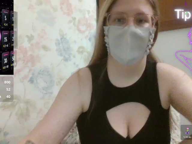 Lilithaa's BongaCams show and profile