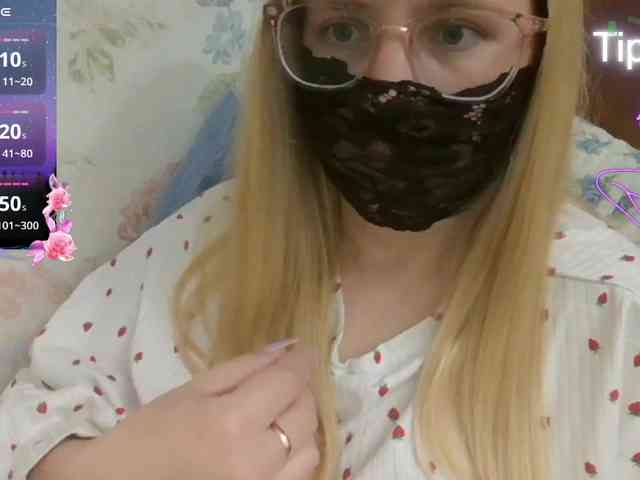 Lilithaa webcam