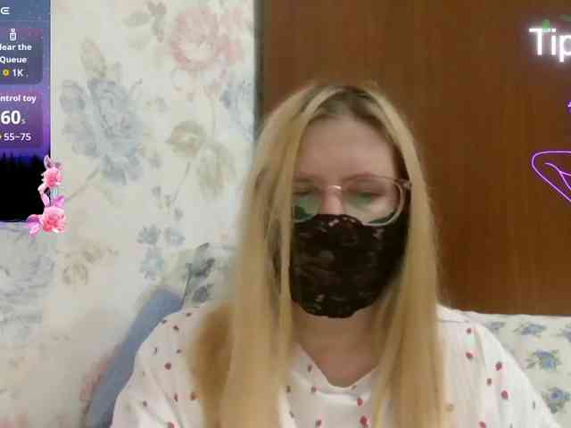 Lilithaa webcam