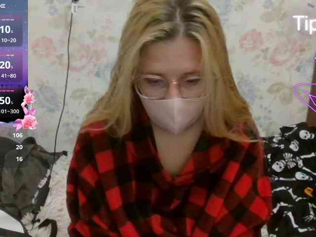 Lilithaa webcam