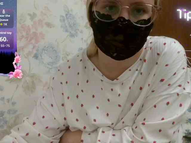 Lilithaa webcam