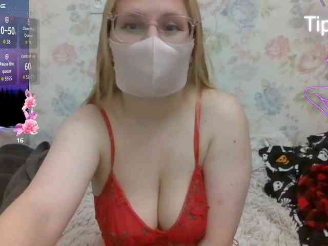 Lilithaa webcam