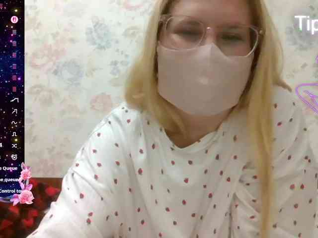 Lilithaa webcam