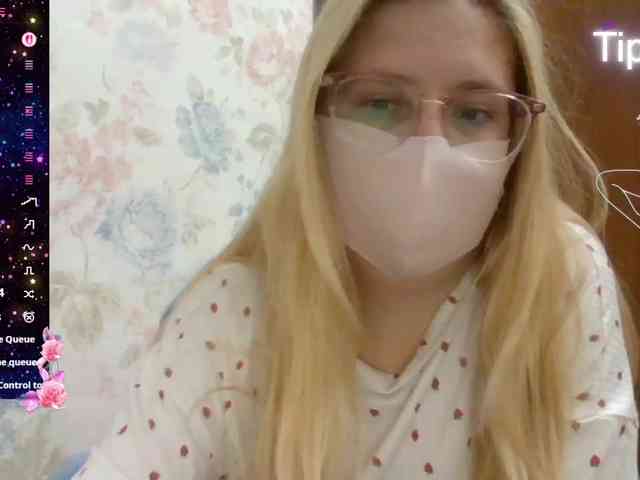 Lilithaa webcam