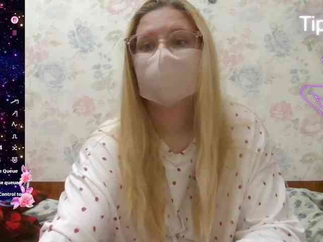 Lilithaa webcam