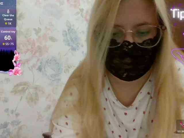 Lilithaa webcam