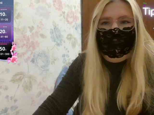 Lilithaa webcam