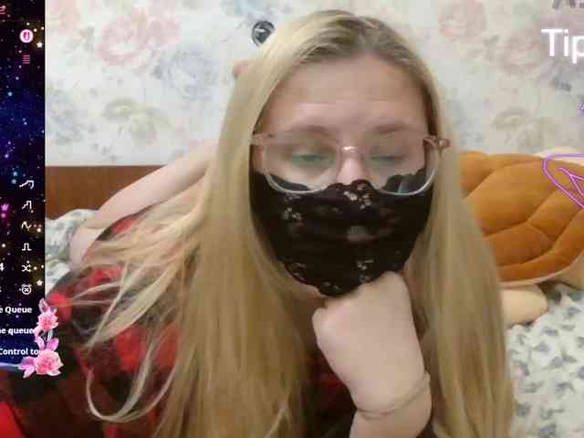 Lilithaa webcam