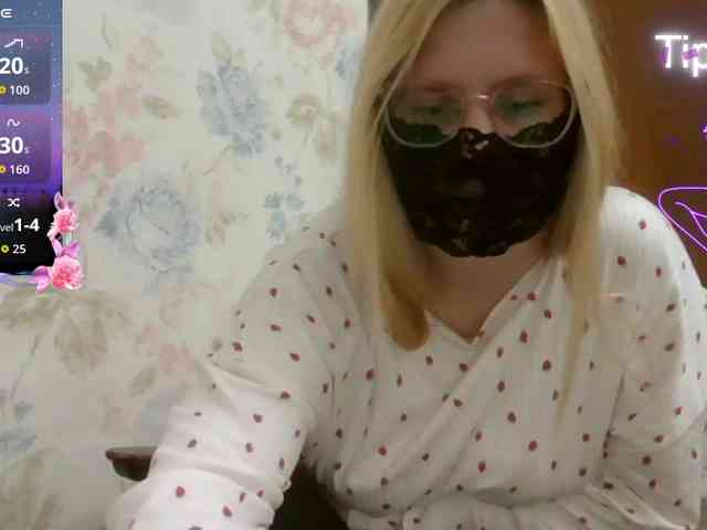 Lilithaa webcam