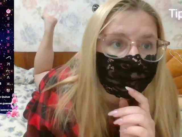Lilithaa webcam